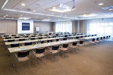 هتل Essential By Dorint Frankfurt Niederrad