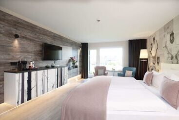 Отель Dorint Resort Winterberg