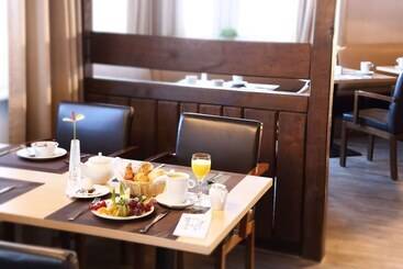 Отель Dorint Resort Winterberg