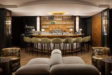 בית מלון כפרי Hilton Heidelberg