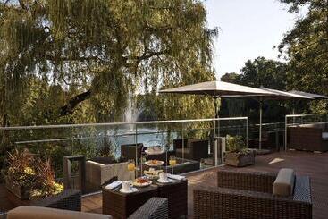 هتل Hilton Frankfurt Gravenbruch