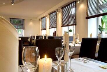 هتل Restaurant Roemer