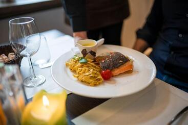 هتل Restaurant Roemer