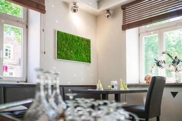 هتل Restaurant Roemer