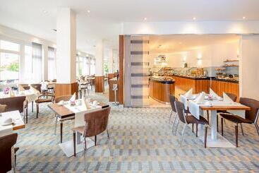 هتل Vienna House Easy by Wyndham Frankfurt Airport