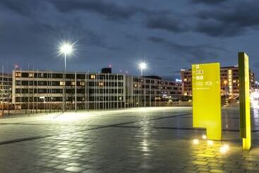 هتل Wyndham Stuttgart Airport Messe