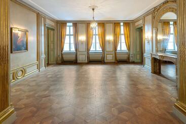 هتل Bayerischer Hof
