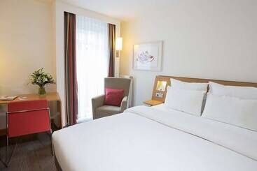 Dorint Hotel Würzburg - Wuerzburg