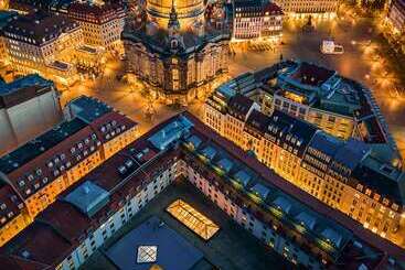 هتل Hilton Dresden An Der Frauenkirche
