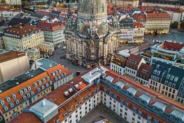 هتل Hilton Dresden An Der Frauenkirche