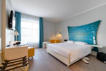 Szálloda Ibis Styles Regensburg