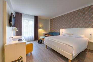 Szálloda Ibis Styles Regensburg