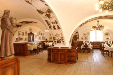 בית מלון כפרי Klostergasthof Raitenhaslach
