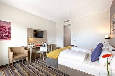 Leonardo Hotel Munich City North