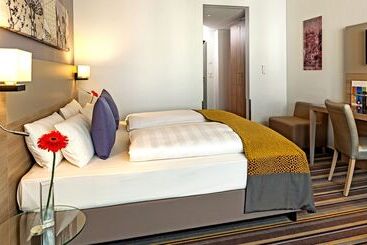 Leonardo Hotel Munich City North
