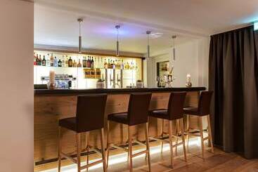 هتل Obermuhle 4s Boutique Resort