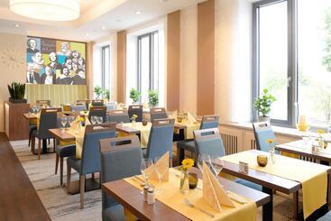 Ringhotel Loew S Merkur
