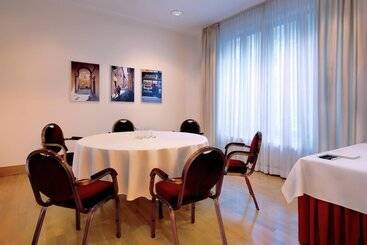 酒店 Sheraton Carlton  Nuernberg