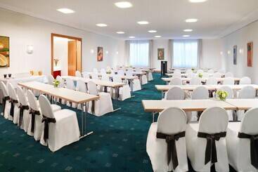 هتل Sheraton Carlton Nuernberg