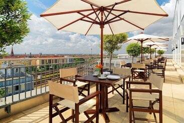 酒店 Sheraton Carlton  Nuernberg