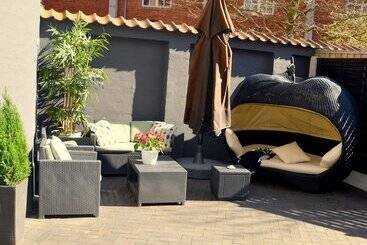 Milling Hotel Mini 11