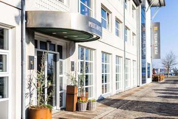 هتل Pier 5