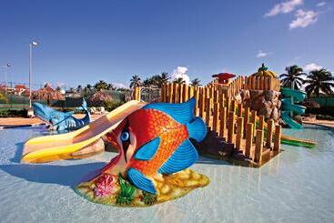 استراحتگاه Bahia Principe Grand El Portillo - All Inclusive