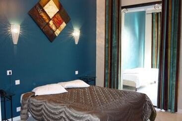 酒店 Adonis Sanary Grand Hôtel Des Bains