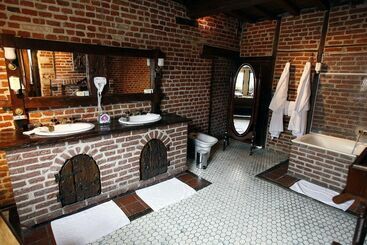 هتل Auberge Du Bon Fermier