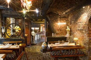 هتل Auberge Du Bon Fermier