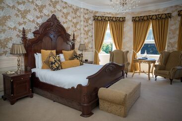 هتل Ballyseede Castle