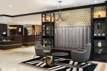 Отель Best Western Plus Hôtel Massena Nice