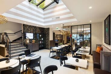 Отель Best Western Plus Hôtel Massena Nice