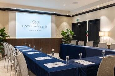 Отель Best Western Plus Hôtel Massena Nice