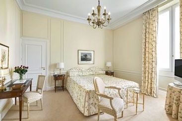 Отель Du Cap Eden Roc