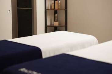 هتل Grand Hôtel Du Luxembourg & Spa
