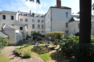 هتل Hôtel Anne D Anjou, The Originals Collection