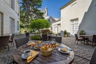 هتل Hôtel Anne D Anjou, The Originals Collection