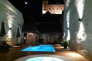هتل Hôtel Anne D Anjou, The Originals Collection