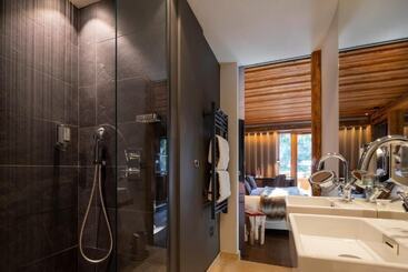 هتل Hôtel Chalet Mounier