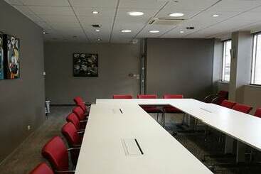 호텔 Ibis Besançon Centreville