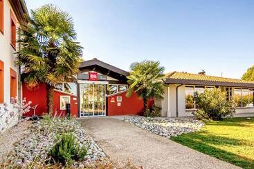 בית מלון כפרי Ibis Budget Montauban Les Chaumes
