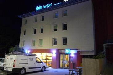 בית מלון כפרי Ibis Budget Montauban Les Chaumes