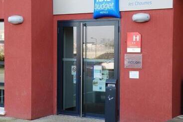 בית מלון כפרי Ibis Budget Montauban Les Chaumes