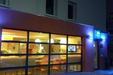 בית מלון כפרי Ibis Budget Montauban Les Chaumes
