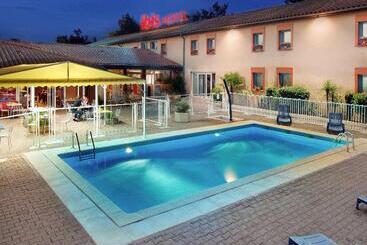 בית מלון כפרי Ibis Budget Montauban Les Chaumes