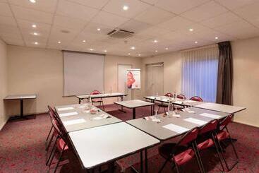 هتل Ibis Clermont Ferrand Sud Herbet