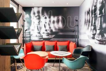 هتل Ibis La Rochelle Centre Historique
