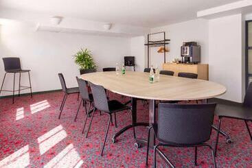 هتل Ibis Rochefort