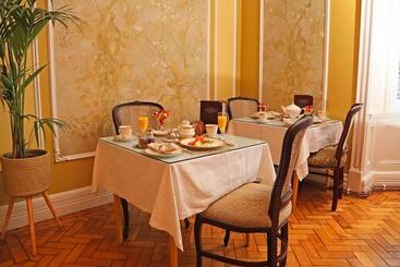 هتل Kilronan House